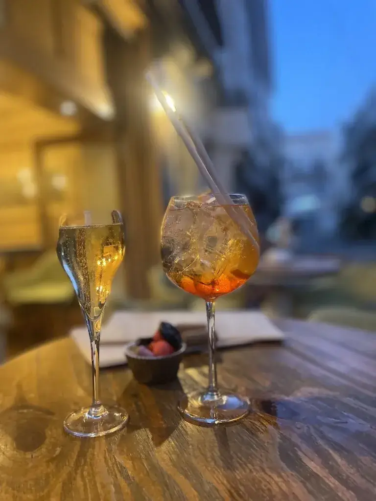 Menu_Le 8.27_Bandol_image_3