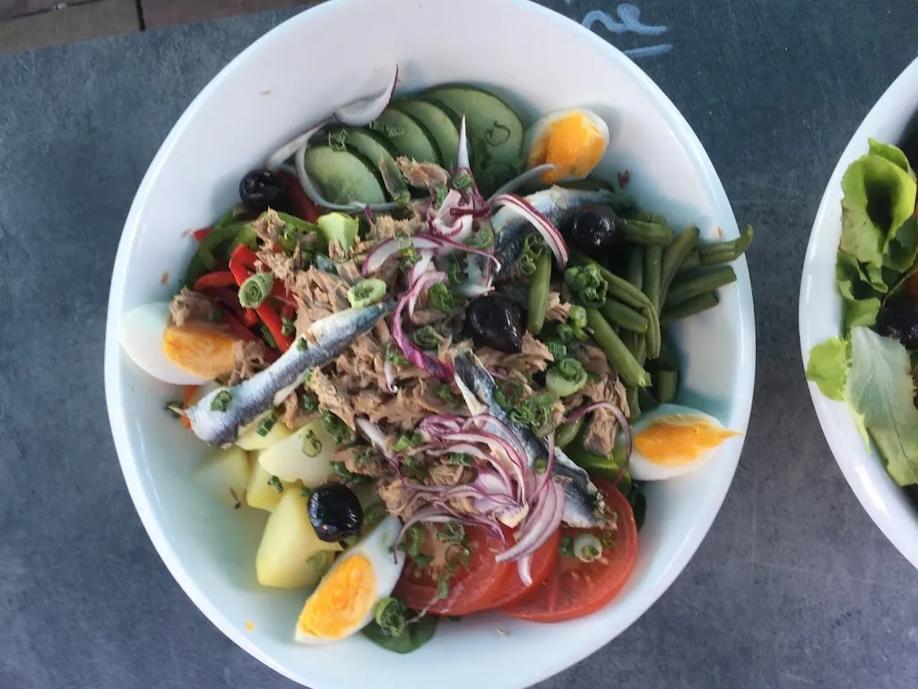 Le Diam's_Bandol_slider_image_3