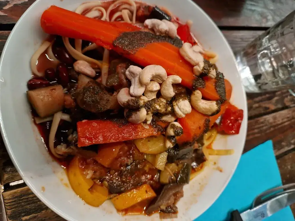 Francesco Pace_L'arlequin_Barcelonnette_review