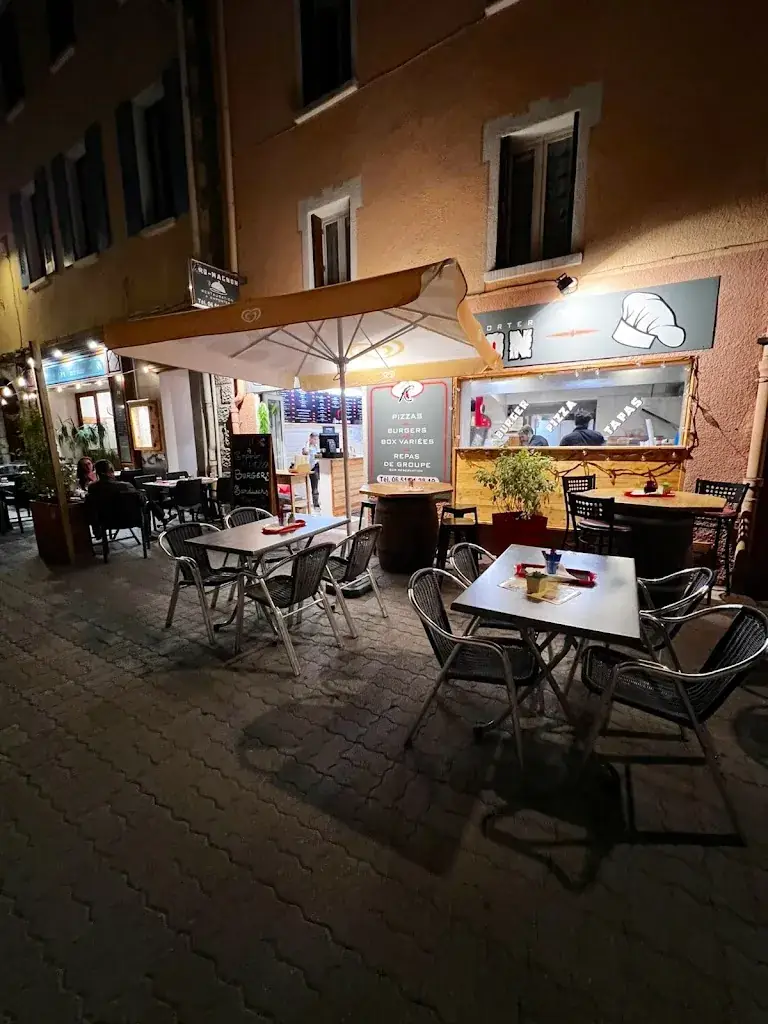 Anaïs SASSOLI_Le Kro-magnon_Barcelonnette_review