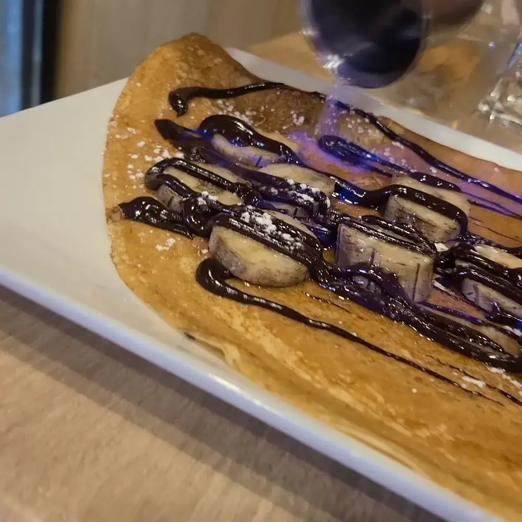 Chez Lizon Crêperie et Gelateria_Barcelonnette_slider_image_2