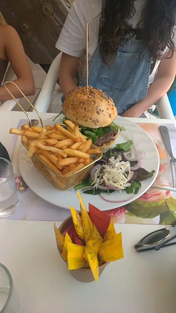 Obarcel'eau Restaurant de la piscine_Barcelonnette_slider_image_2