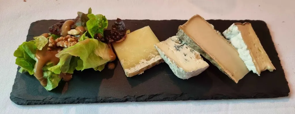 Menu_L'Henri IV_Neuilly-le-Réal_immagine_4