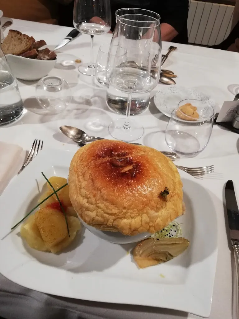 Menu_L'Henri IV_Neuilly-le-Réal_immagine_7