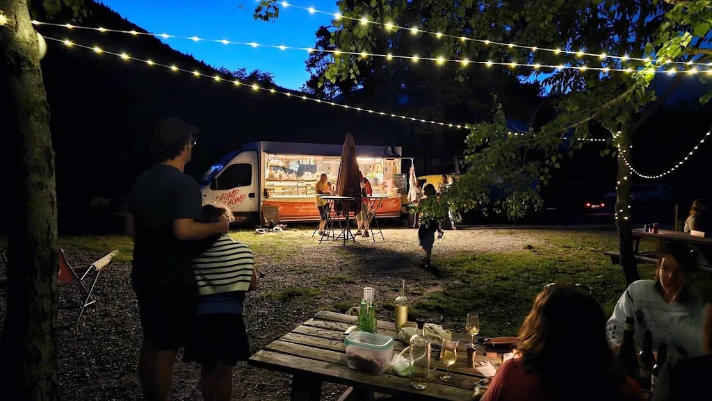 Chomp Chomp Food Truck dans la Vallée de l'Ubaye_Uvernet-Fours_slider_image_3