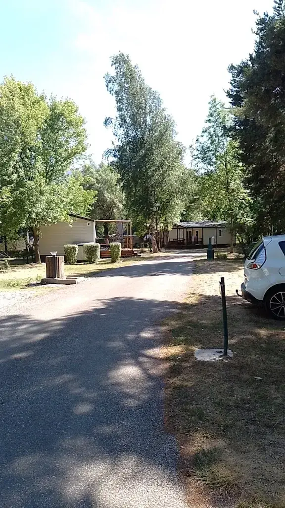 Annie and Richard Fenton-Jones_Camping Tampico_Barcelonnette_avis