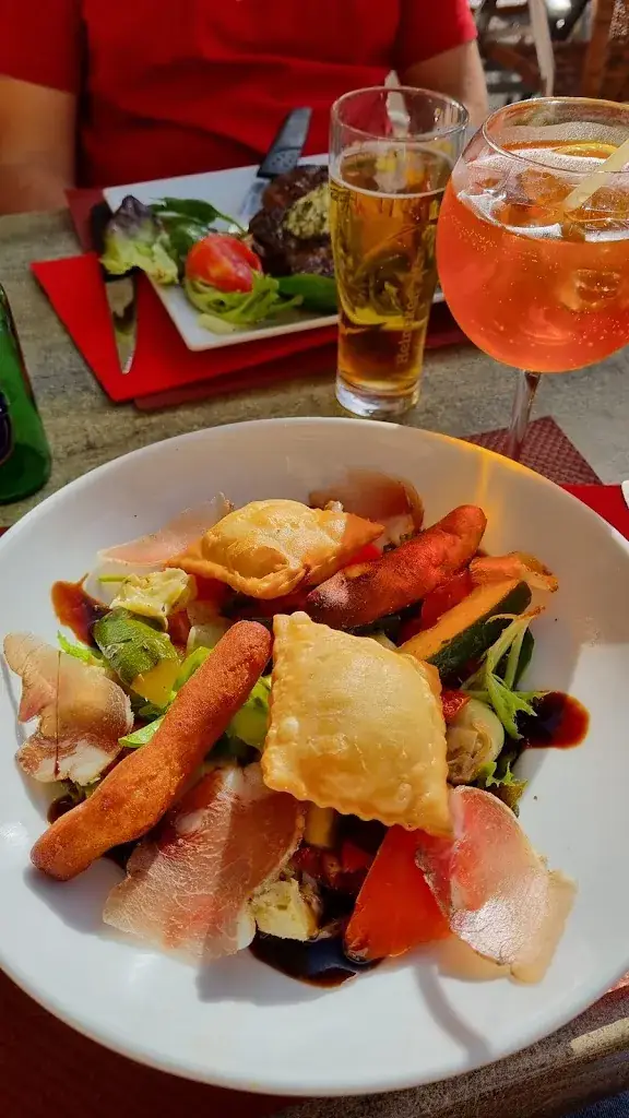 Olga Barucha_LA SONNAILLE_Jausiers_review