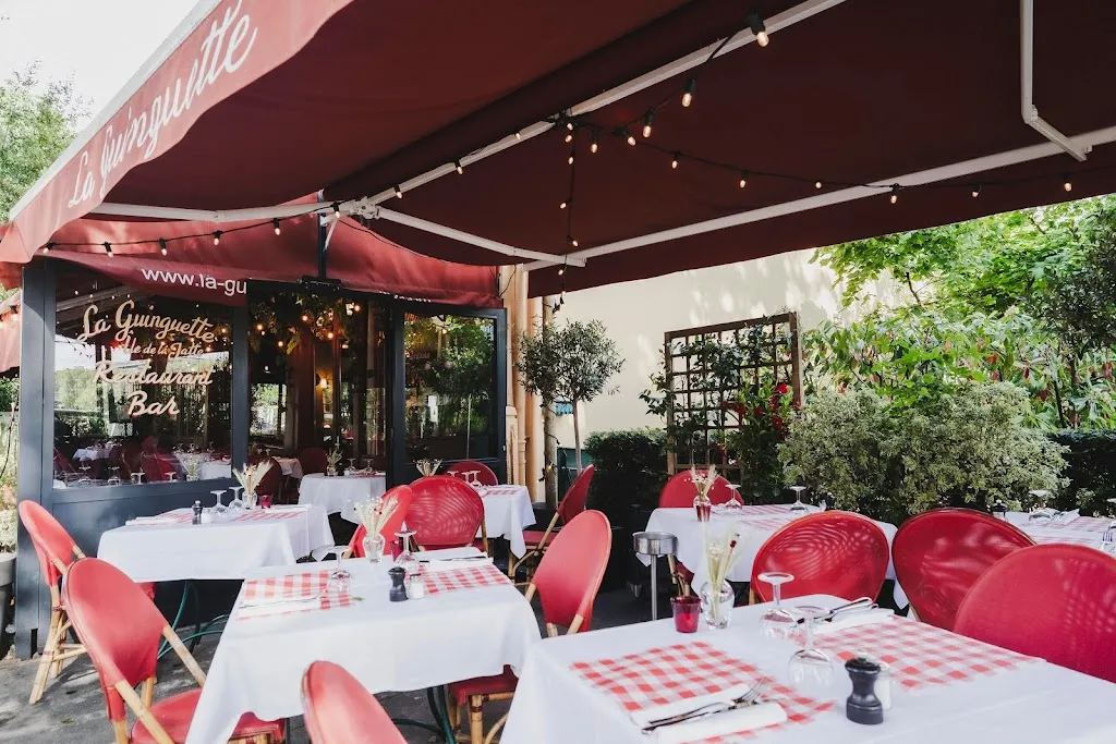 La Guinguette de Neuilly restaurant in Neuilly-sur-Seine