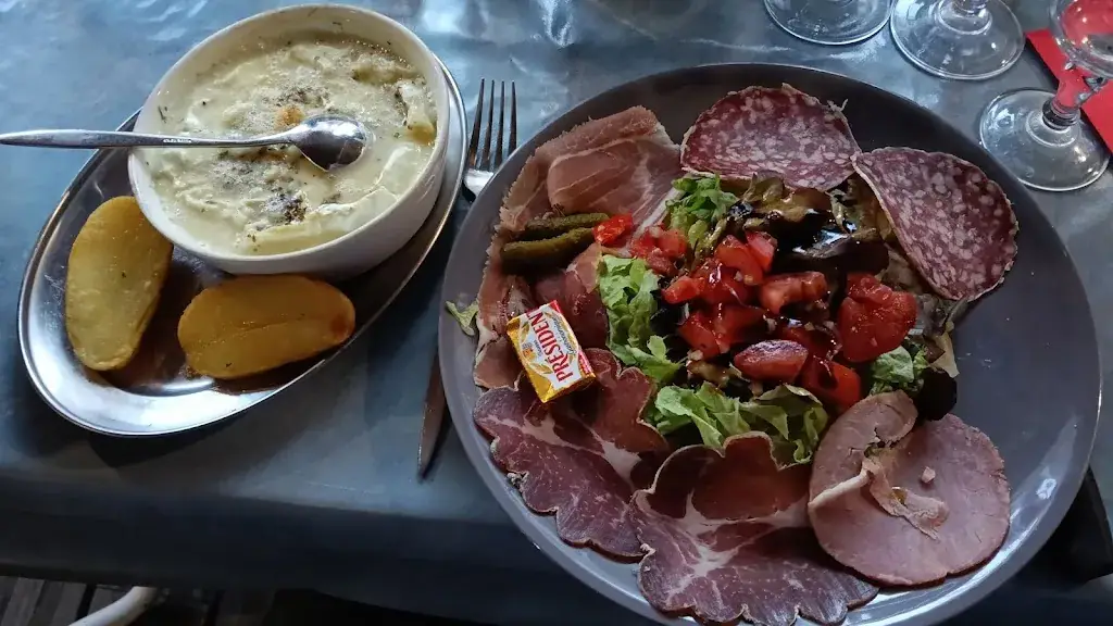 timéo grail_Restaurant Le Piolet_Jausiers_review