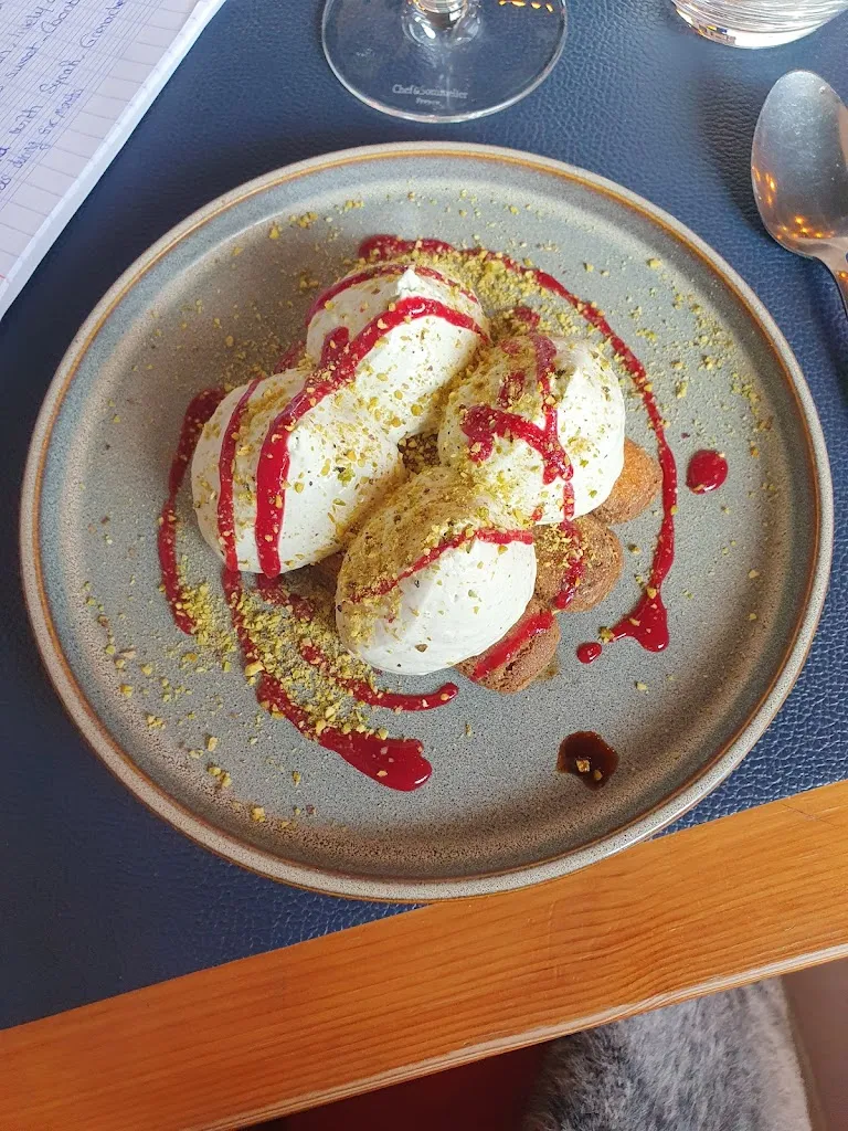 UpSideDown_Le Numéro 3_Bédarrides_review