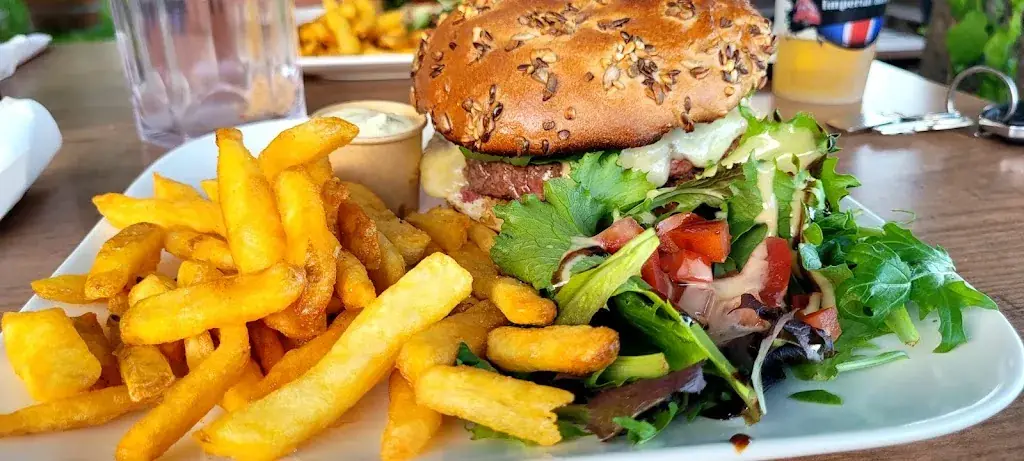 Impérial Bus pour le Diner Bédarrides_Bédarrides_slider_image_2