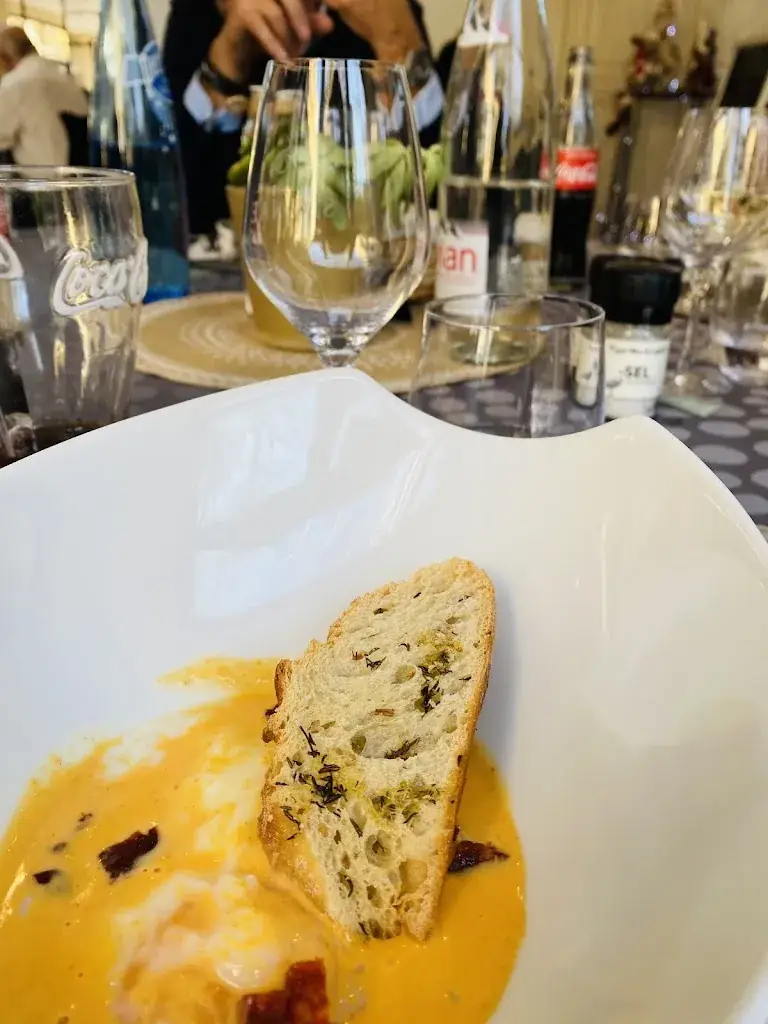 M. P GJ_La Serre_Sorgues_review