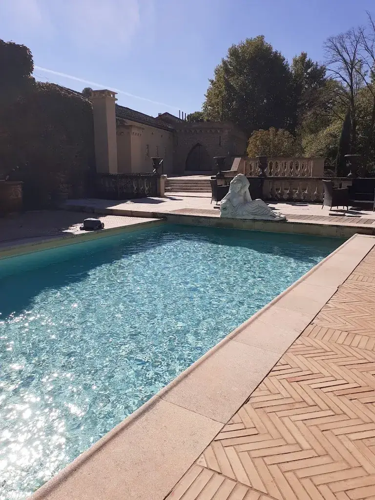 Gisele Laurent_La Serre_Sorgues_review