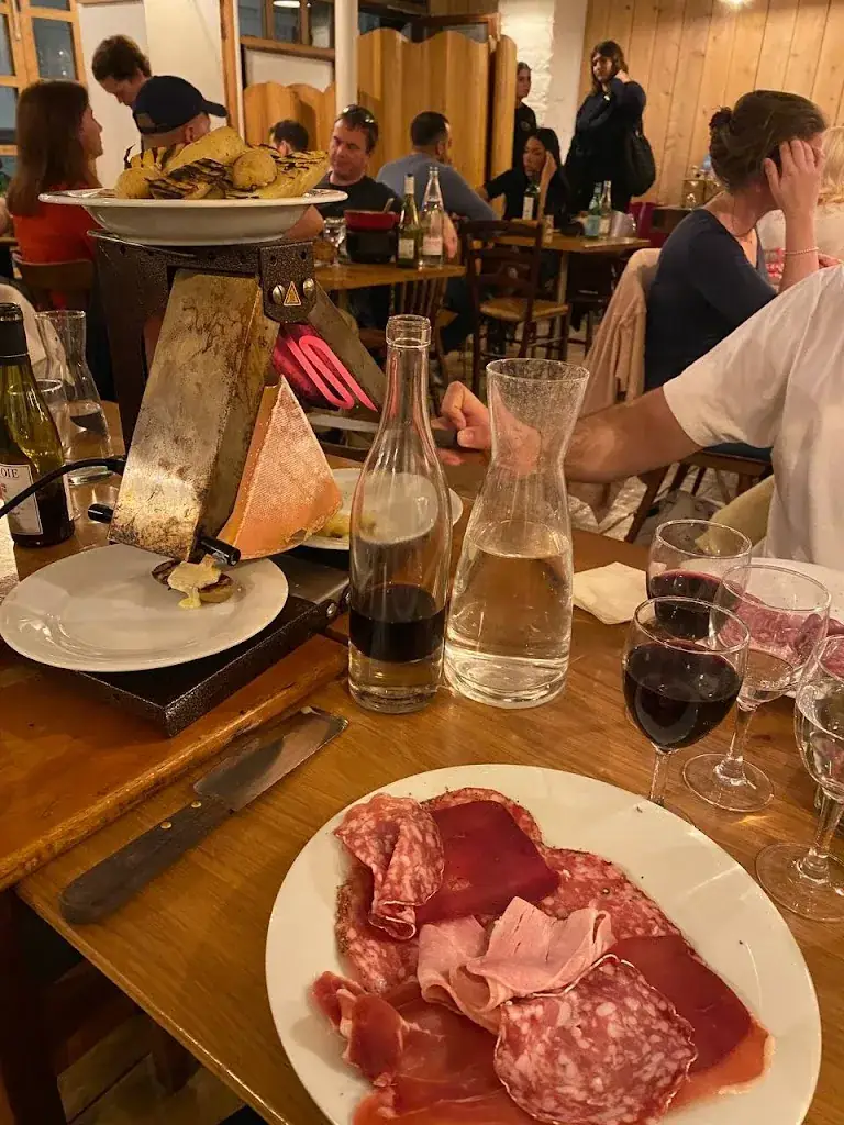 Oriol Úbeda_Le Chalet De Neuilly_Neuilly-sur-Seine_review