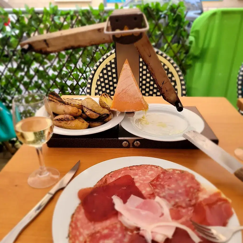 Le Chalet De Neuilly_Neuilly-sur-Seine_slider_image_3