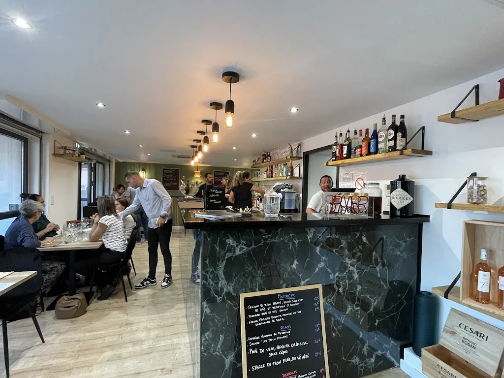 Les Deux Minots_Belcodène_slider_image_1