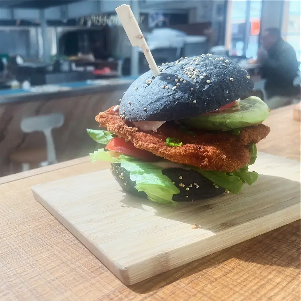 Le corner by 3 tapas_Beausoleil_slider_image_2