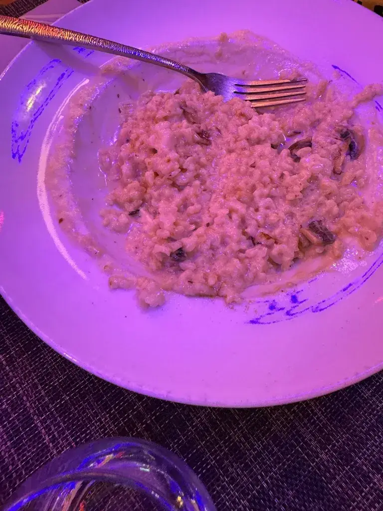 Danni Levy_La Petit Palace de Giuliano_Beausoleil_recensione