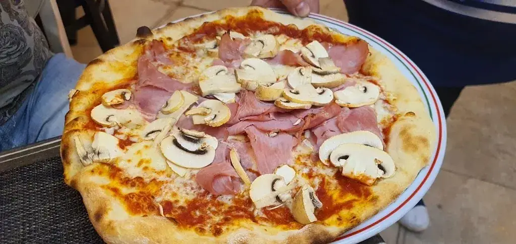 La Petit Palace de Giuliano_Beausoleil_slider_image_2