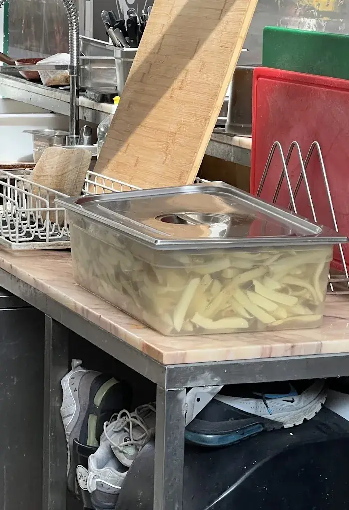 REJ L_Le Comptoir Du Marché_Beausoleil_review