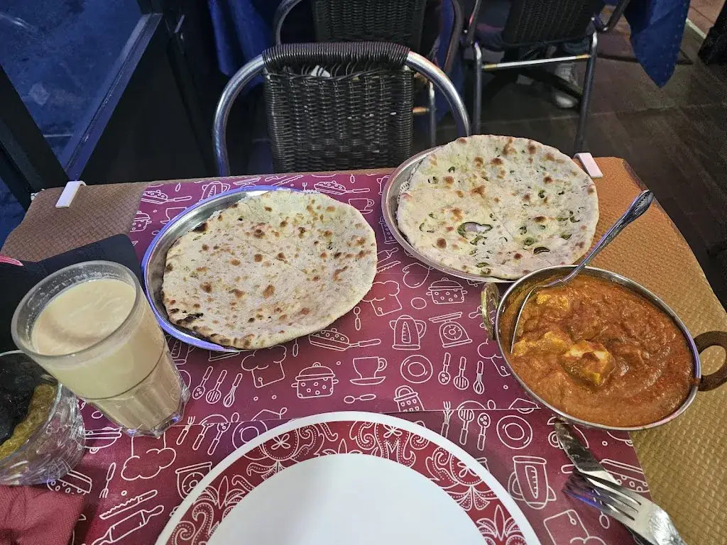 Subhash Haimraj_Indian Star Restaurant_Beausoleil_recensione