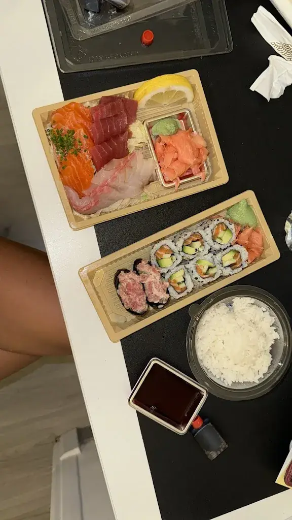 Menu_Deli Sushi_Beausoleil_image_6