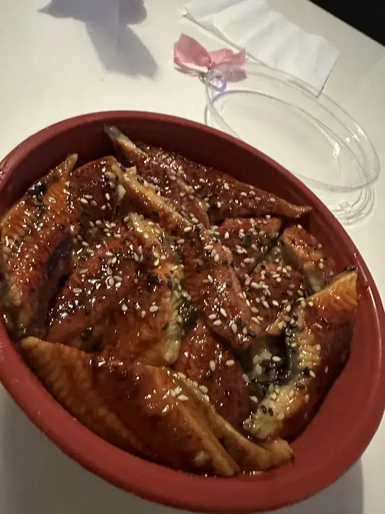 Deli Sushi_Beausoleil_slider_image_3