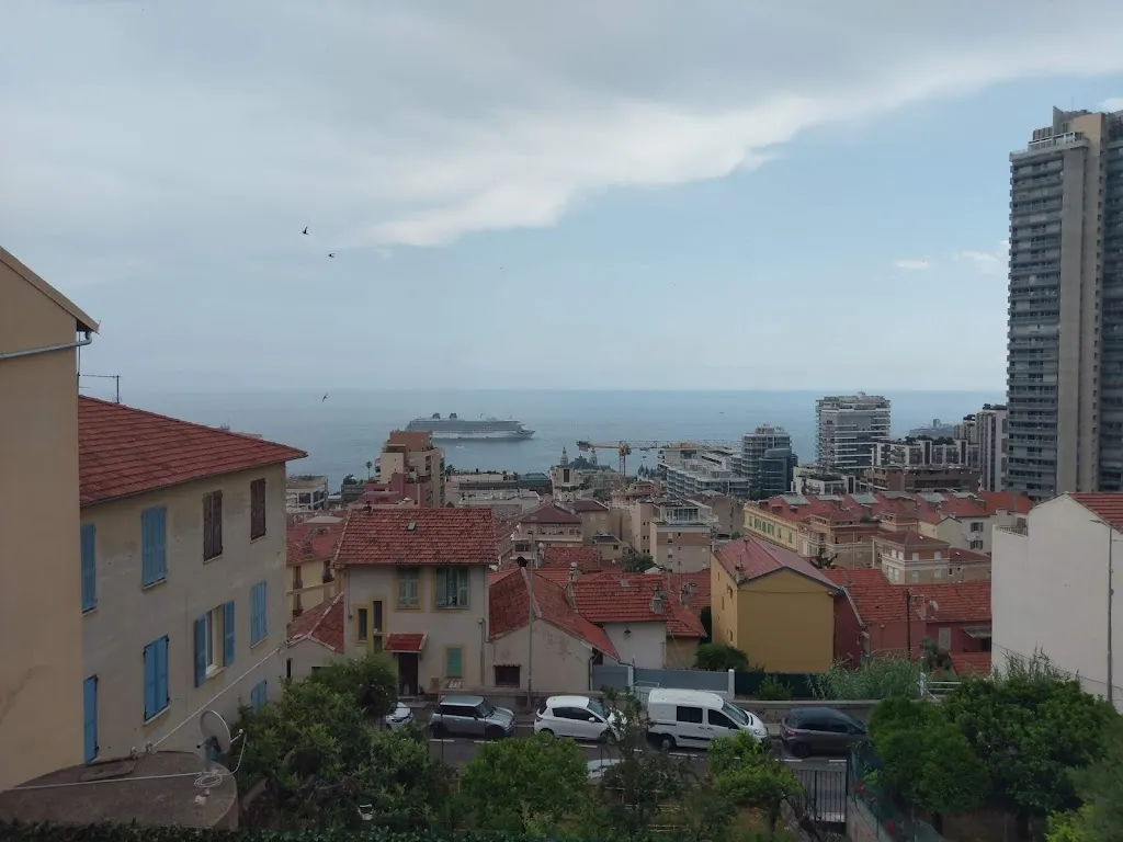 Os Amigos S.a.r.l_Beausoleil_slider_image_1