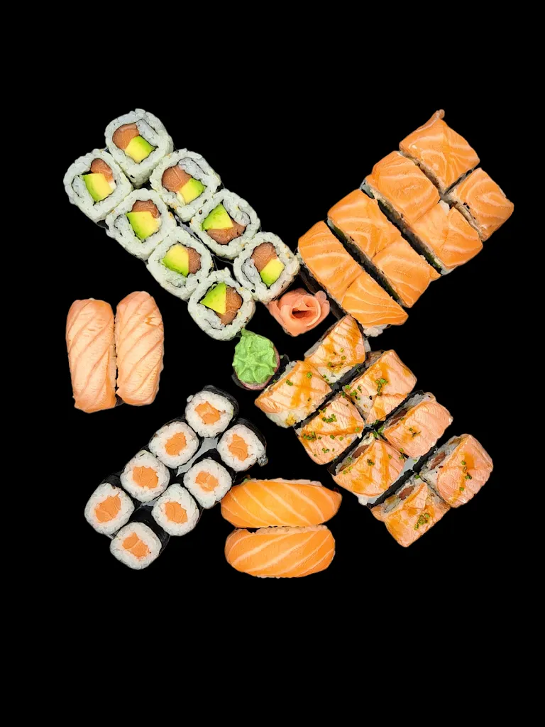 Ramen toi sushis_Beausoleil_slider_image_1