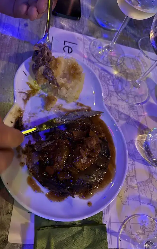 Liselotte Lyngsø_Le Moulin du Gapeau_Belgentier_review