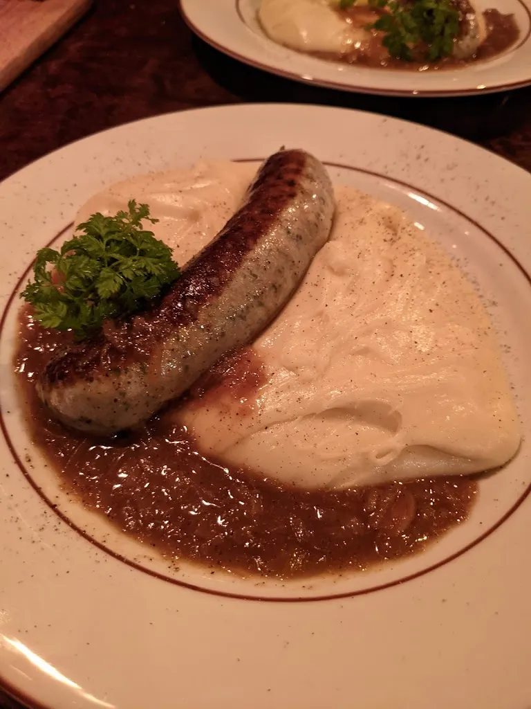 Tanya Partridge_La Ferme de l'Aveyron_Neuilly-sur-Seine_review