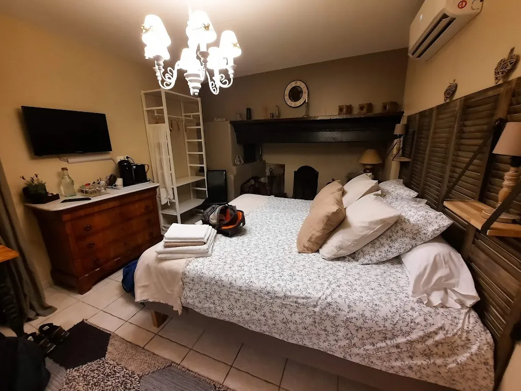 Auberge de Pachoquin_Belgentier_slider_image_2