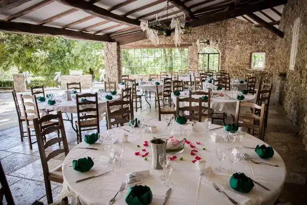 La Table du Château restaurant in Signes