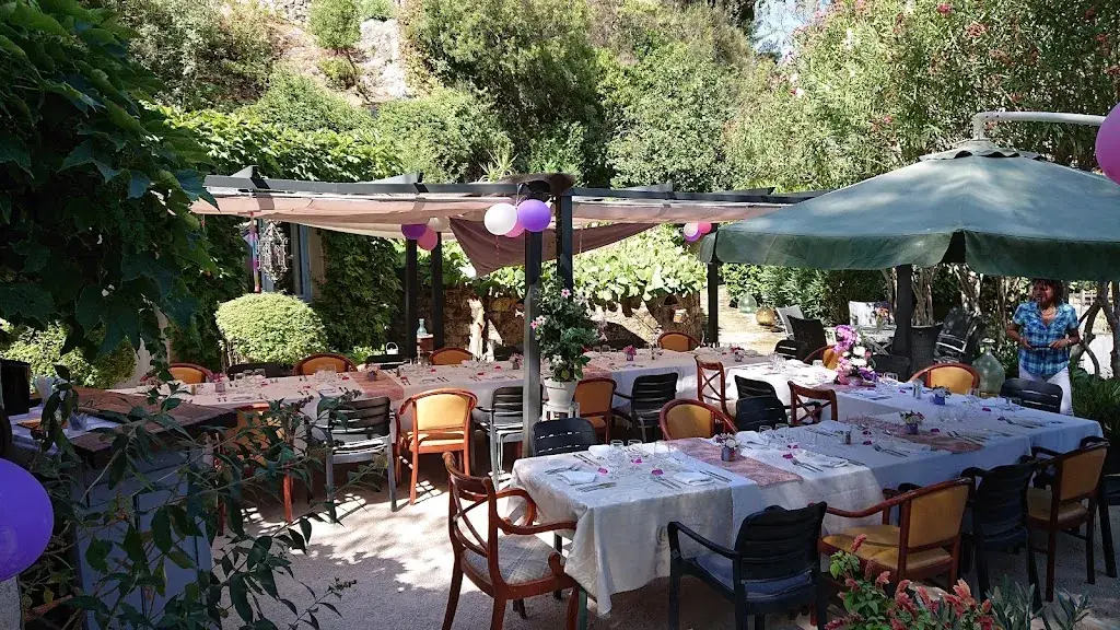 LA TABLE HAUTE_Solliès-Toucas_slider_image_1