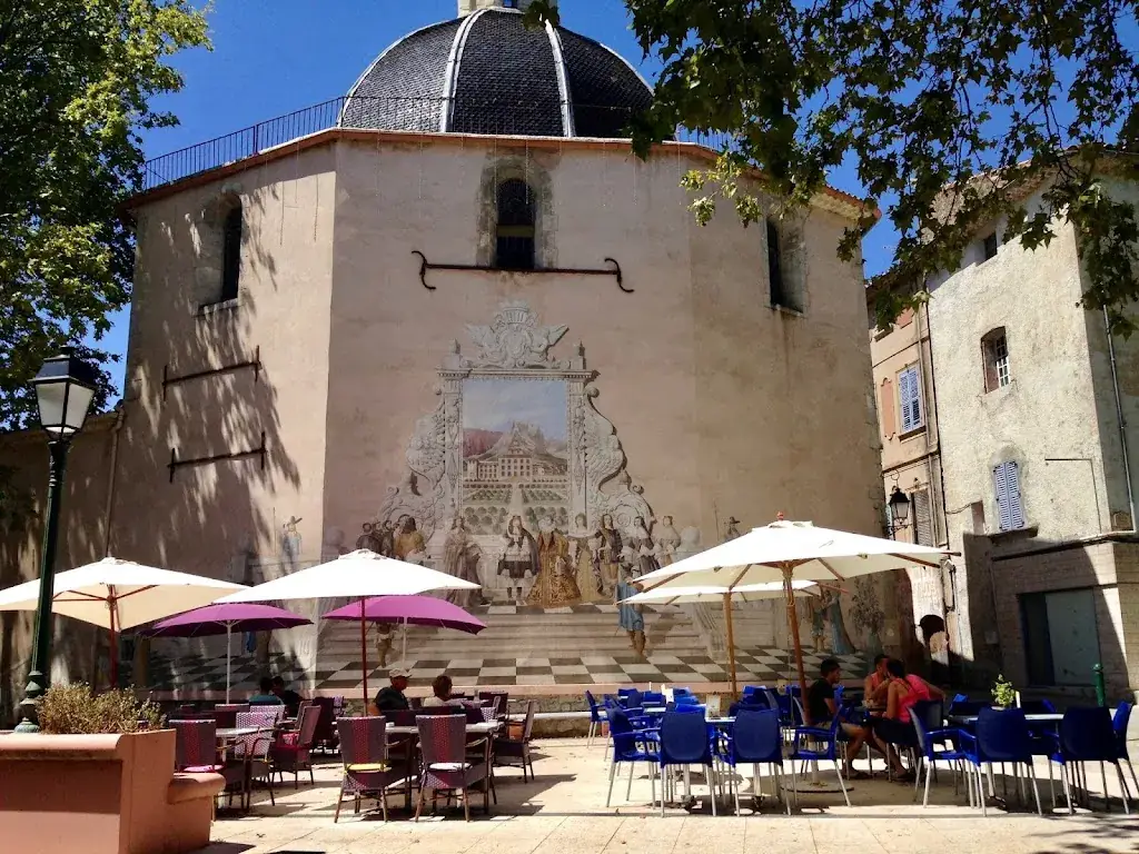 Le Bistrot_Belgentier_slider_image_2