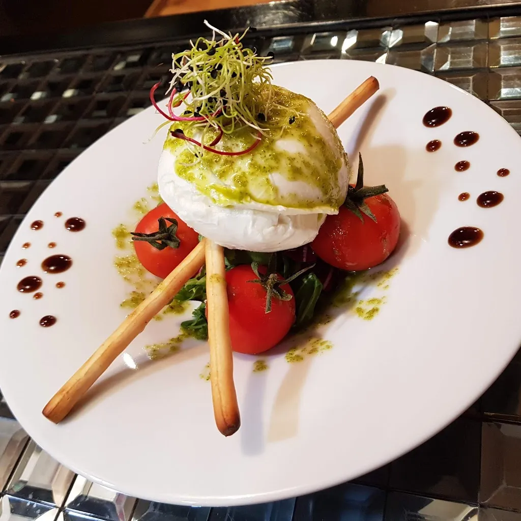 Menu_The Grill Room World Kitchen_Marseille_immagine_4