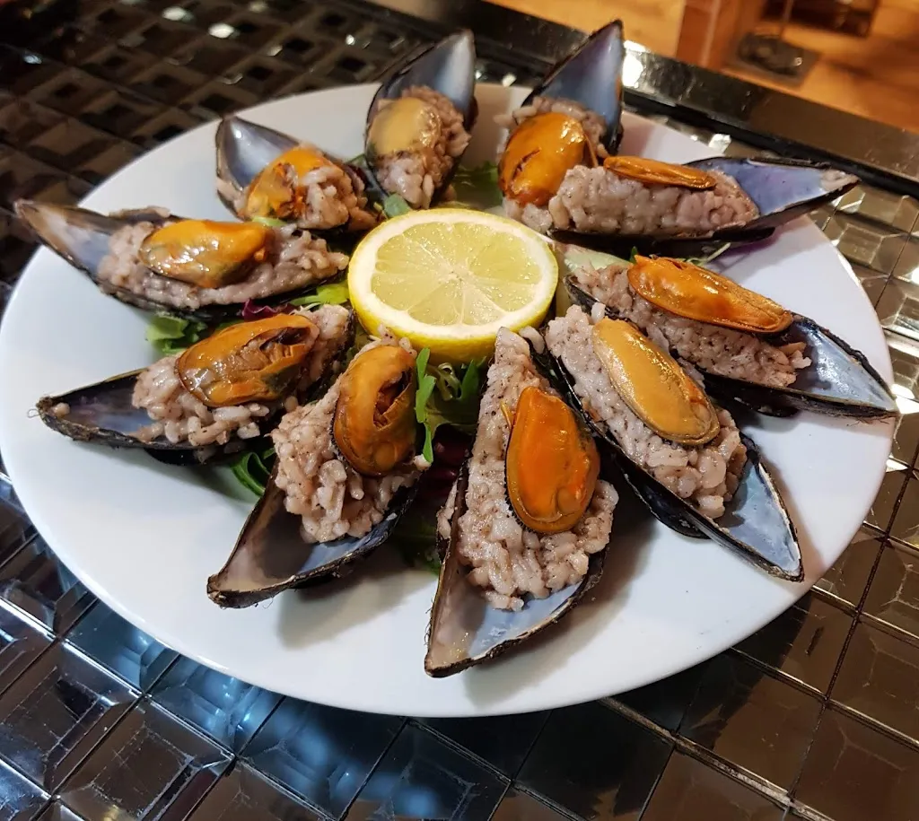 Menu_The Grill Room World Kitchen_Marseille_immagine_5