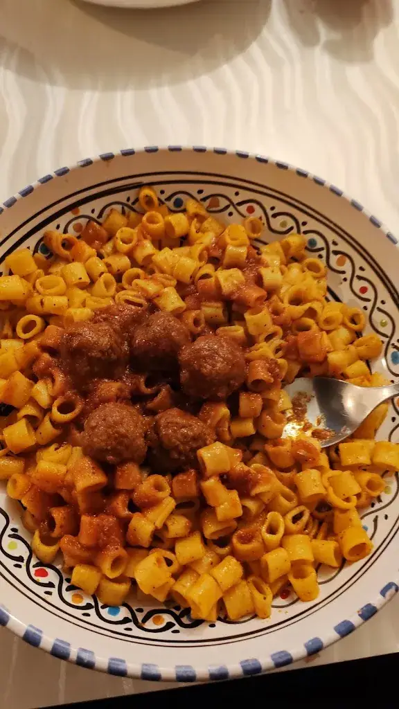 CHEZ TATA_Marseille_slider_image_2