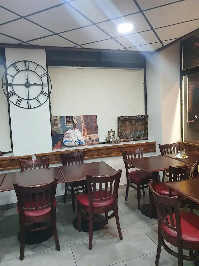 Sur Le Grill_Marseille_slider_image_1