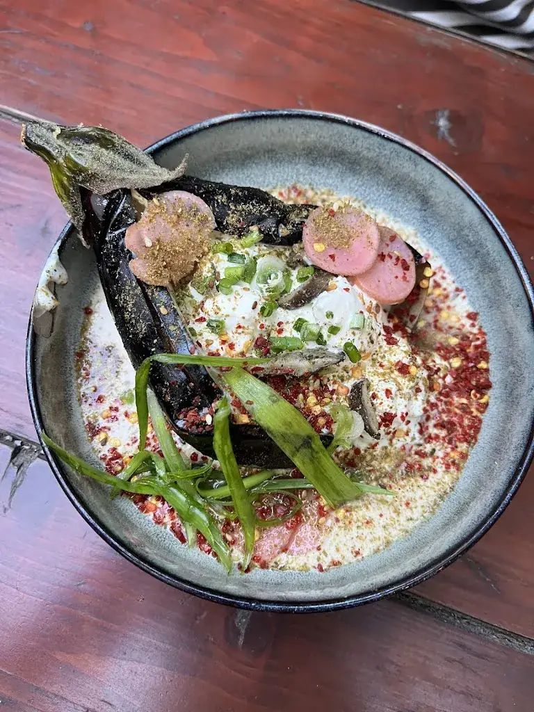 Tia Payne_Grisbi - Restaurant Bar Galerie_Marseille_review