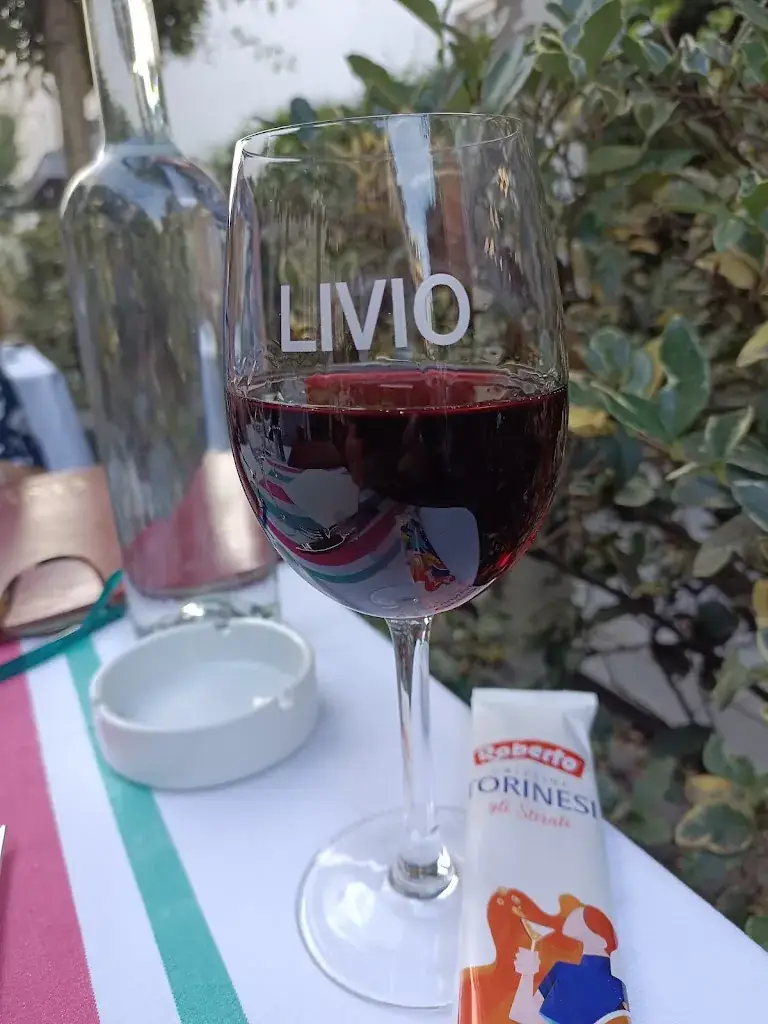 Andy Walmsley_Livio_Neuilly-sur-Seine_recensione