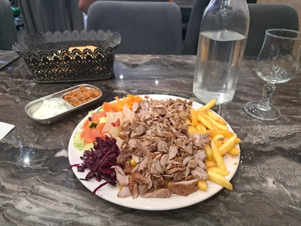 Oussama Nairi_Snack Bereket Istanbul Marseille_Marseille_review