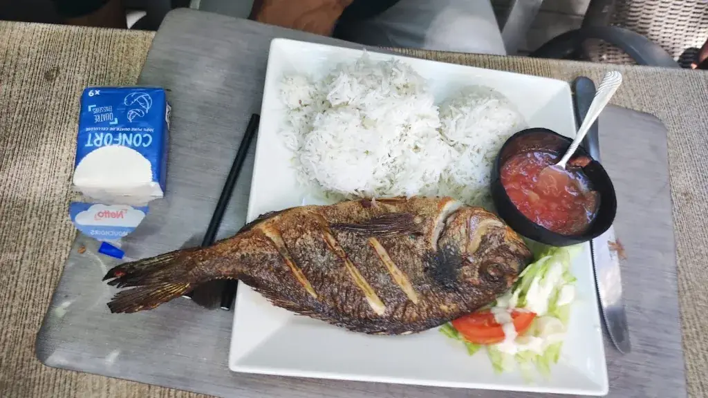 Roukia SAID_Restaurant Les Terrasses de Moroni_Marseille_review