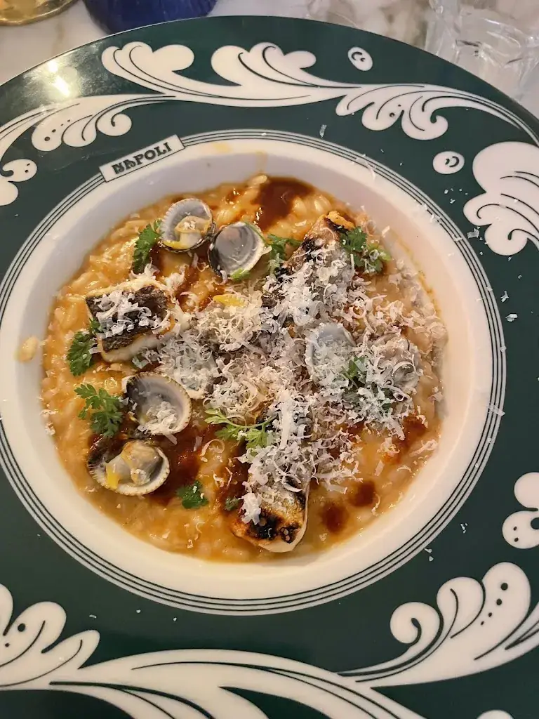 Jennifer Alphonse_Splendido_Marseille_review