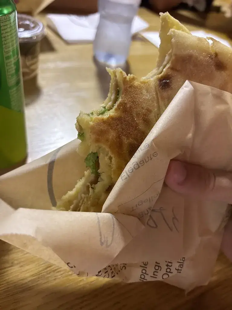 ilyan guyomar_Lunicco - Bourse_Marseille_review