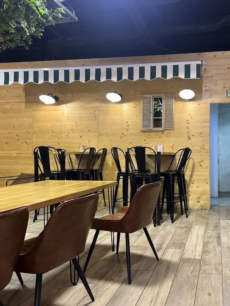 Lunicco - Bourse_Marseille_slider_image_1