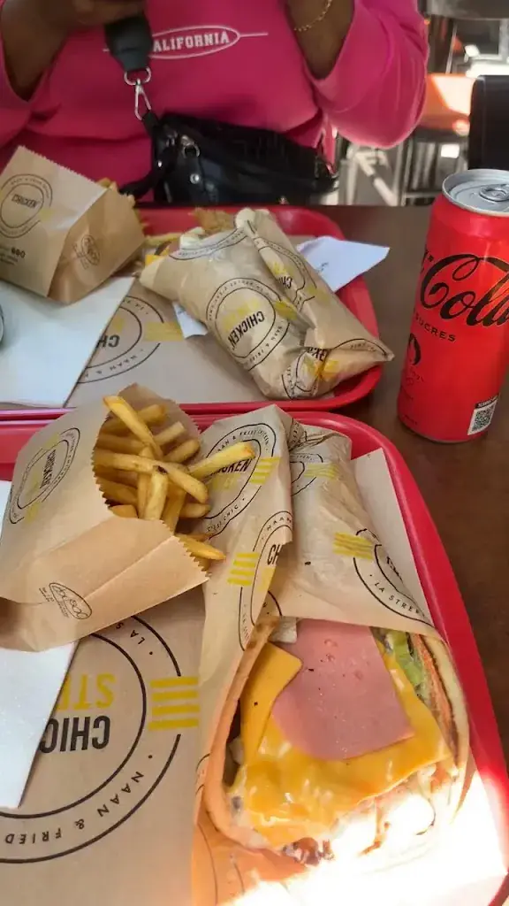 Chicken Street Marseille Belsunce_Marseille_slider_image_2