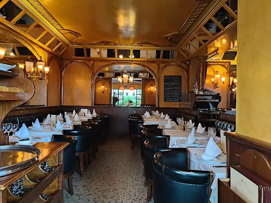 Le Sébillon_Neuilly-sur-Seine_slider_image_3