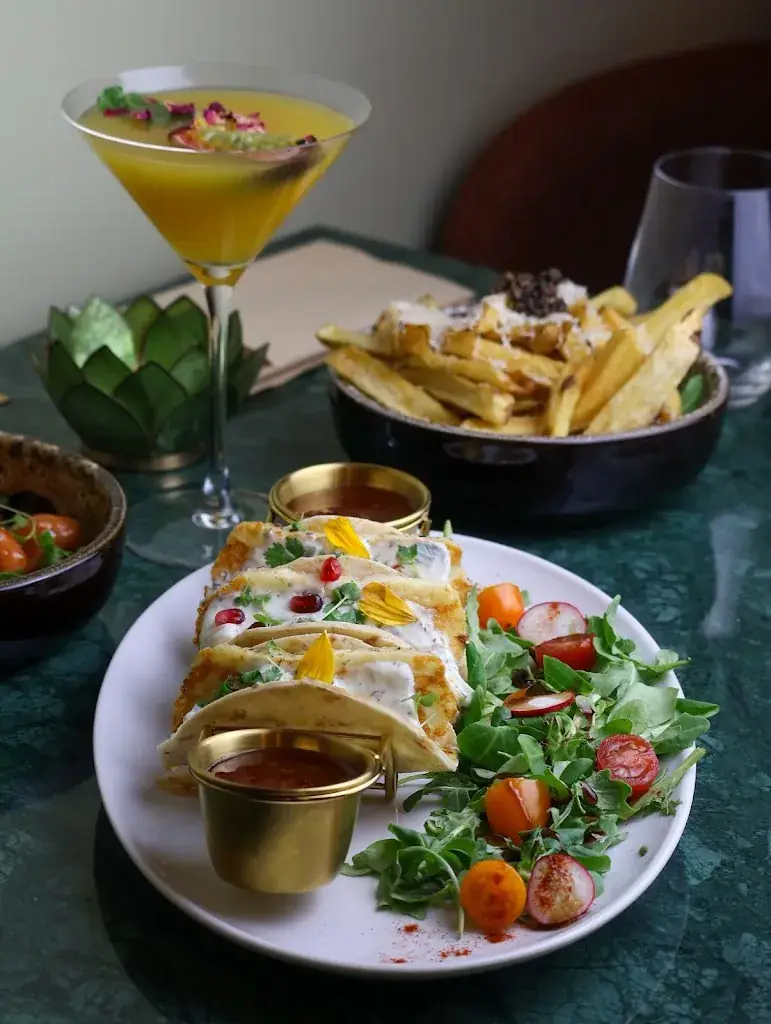 Seazon Brunch Marseille_Marseille_slider_image_2