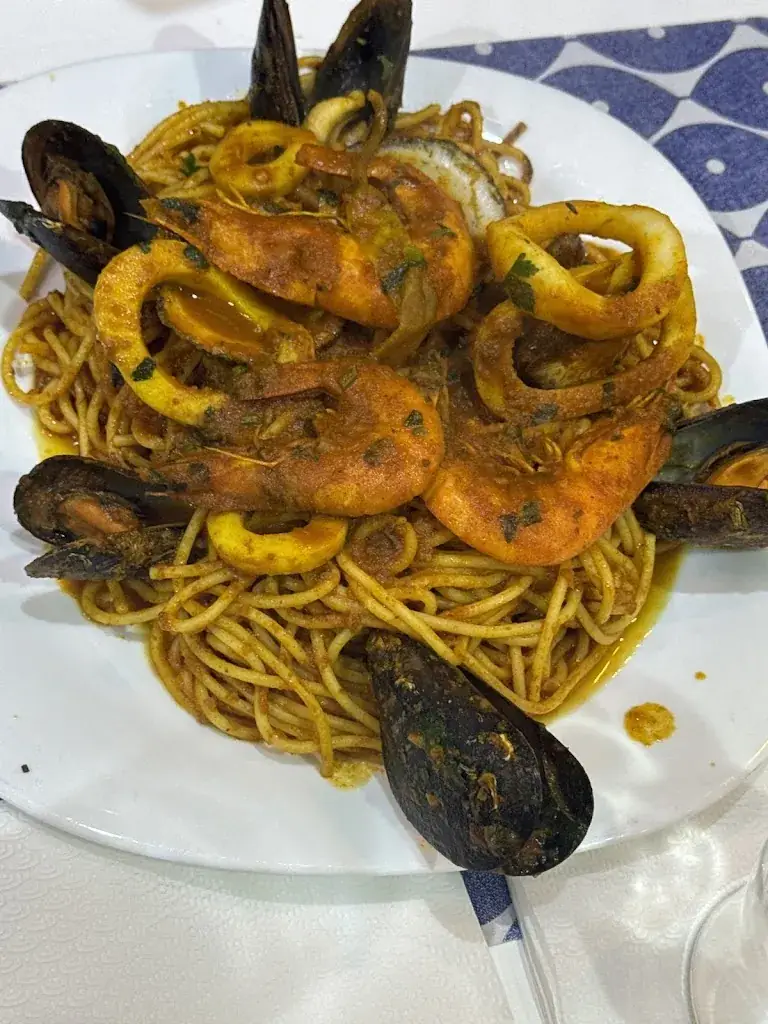 Chimere Anabanti_Le Comptoir Tunisien_Marseille_review